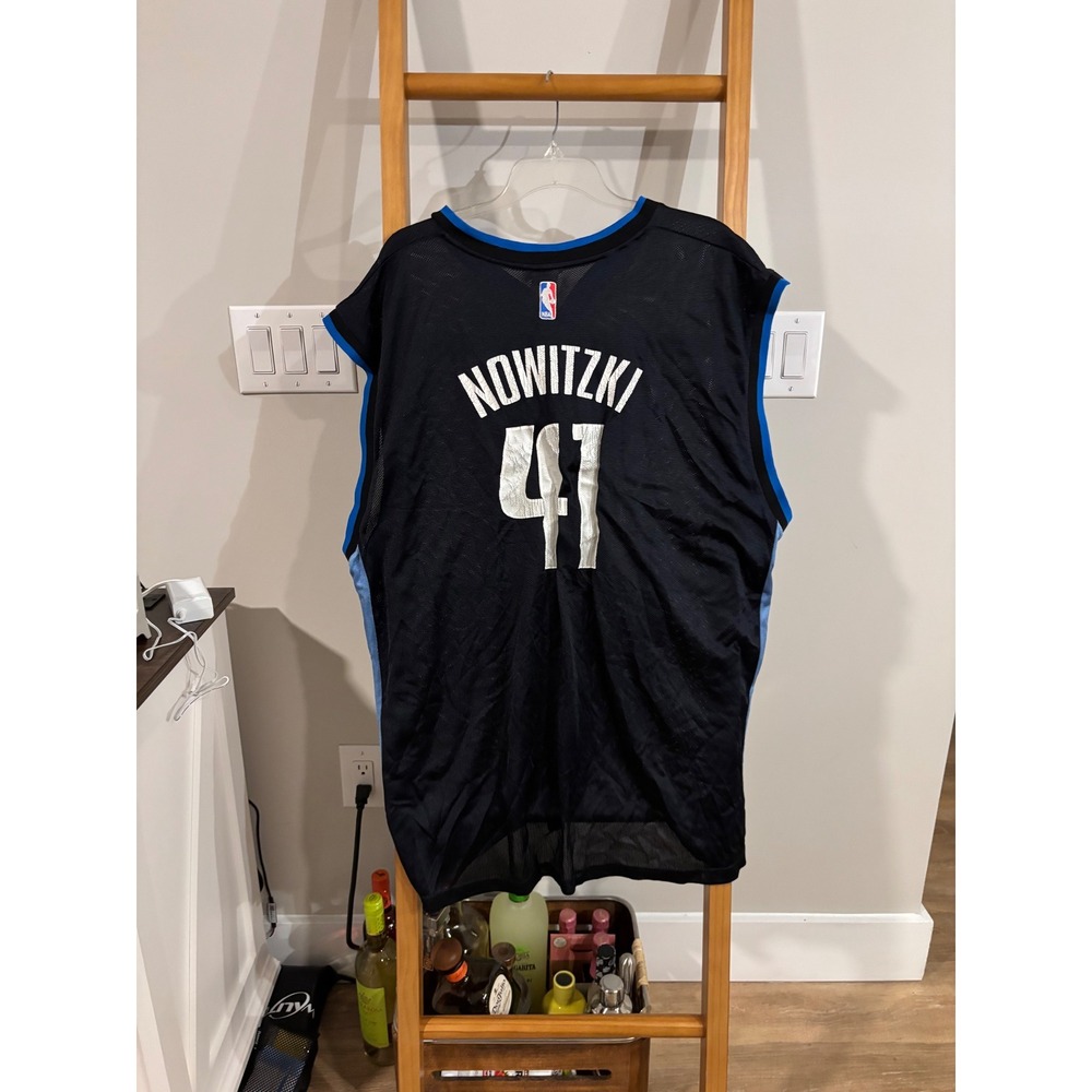 Vintage Dirk Nowitzki #41 Dallas Mavericks Reebok NBA Jersey Navy Blue 2XL Mens